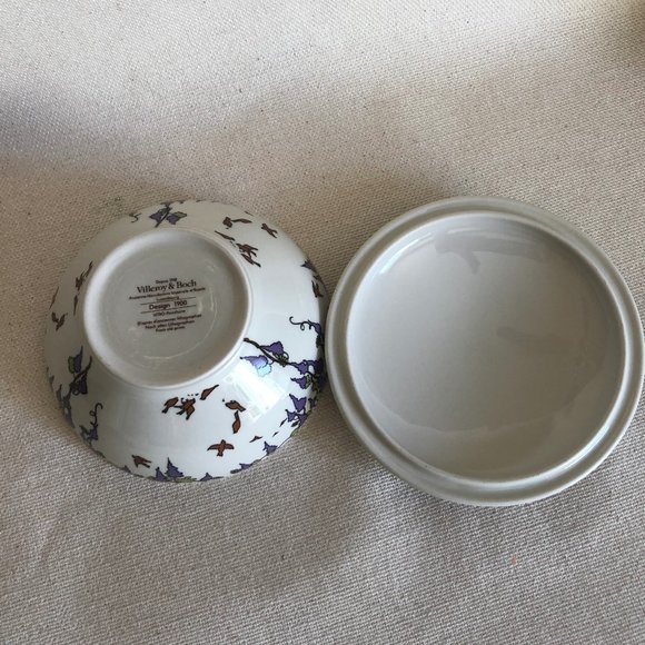 Villeroy & Boch  DESIGN 1900 Lidded Bowl - Picture 4 of 5